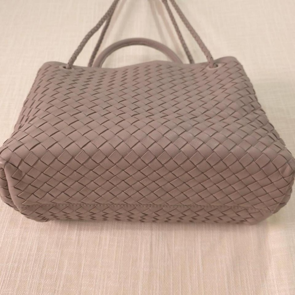 Quince Italian Leather Handwoven Satchel - Picture 5 of 6